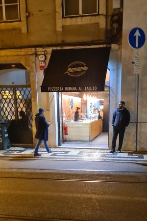 Pizzaria Romana Al Taglio at Romana Pizza in Lisbon