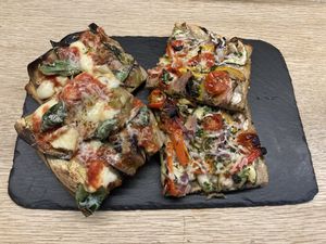 Aubergine pizza and mixed veg pizza at Romana Pizza in Lisbon