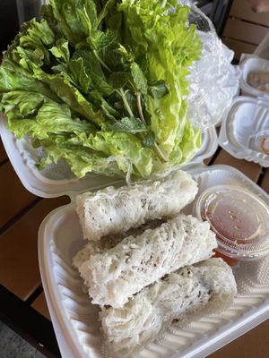 Golden bamboo egg rolls at Golden Bamboo in San Jose