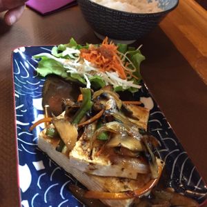 Tofu teriyaki  at Bento Kenoya in Villefranche-de-rouergue