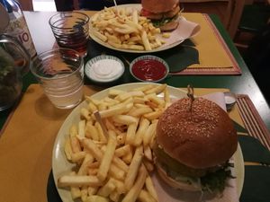 Vegan burgers at JustVeggie in Siracusa
