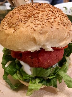 Beet Burger at JustVeggie in Siracusa