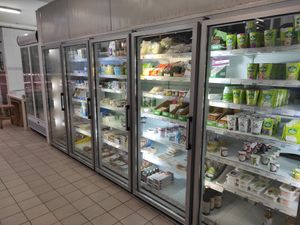 Cold products at IdealBio in Porto