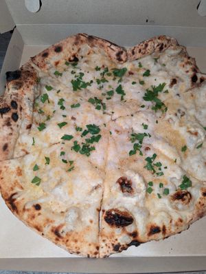 White pizza (this was just ok, wouldn't get it again) at Floralia in Honolulu