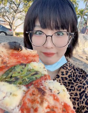 Da best vegan pizza in Hawaii 🌱💪😘  at Floralia in Honolulu