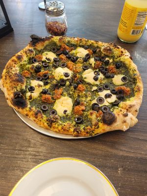 Pesto Royale substitute bell pepper for olives at Floralia in Honolulu