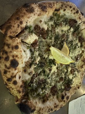 Pizza  at Floralia in Honolulu