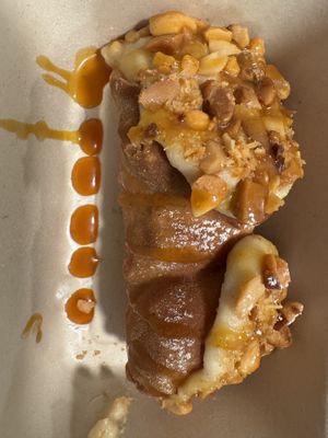Cannoli   at Floralia in Honolulu