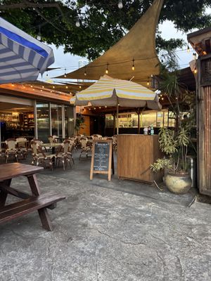 Patio  at Floralia in Honolulu