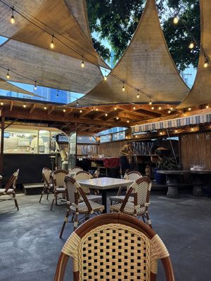 Patio and oven   at Floralia in Honolulu