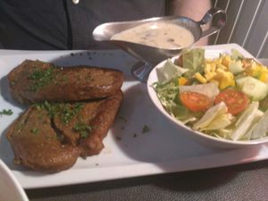 Seitan steak with vegan pepper sauce at Le Touquet in Oostende