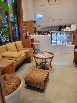 Inside at David Otto Juice in Kyoto