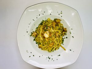 Tagliatelle with fresh black truffle and porcini mushrooms  at Green Bar in Malaga