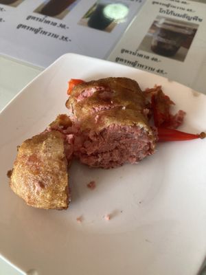 Fermented fried pork  at Su Ting Sian -Soi Anamai 23 in Khon Kaen