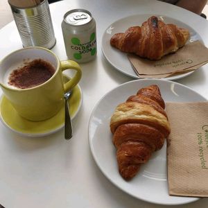 breakfast at The Fields Beneath - Kentish Town in North West London