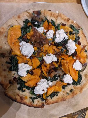 Butternut squash pizza with vegan ricotta and sage at True Food Kitchen in Chicago