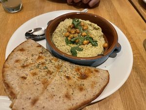 Hummus at True Food Kitchen in Chicago
