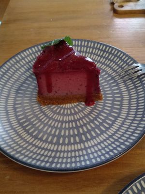 Cheesecake at Chillin' Cafe in Madrid