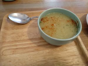 Crema del día at Chillin' Cafe in Madrid