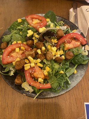 Chicken salad at Chillin' Cafe in Madrid