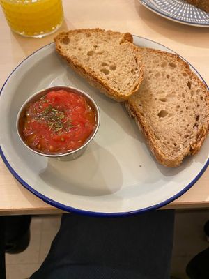 Tomato and olive toast at Chillin' Cafe in Madrid