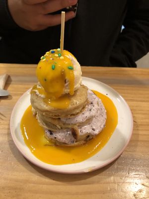 Pancakes   at Chillin' Cafe in Madrid