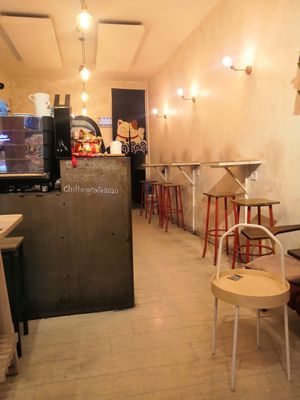 Local at Chillin' Cafe in Madrid