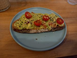tostada de aguacate at Chillin' Cafe in Madrid