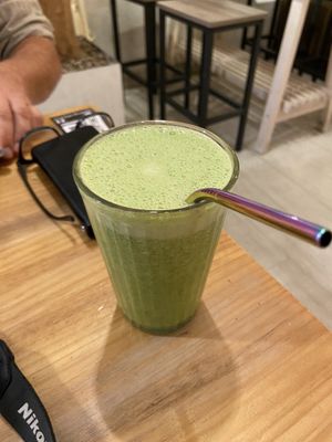 Smoothie 🥤  at Chillin' Cafe in Madrid