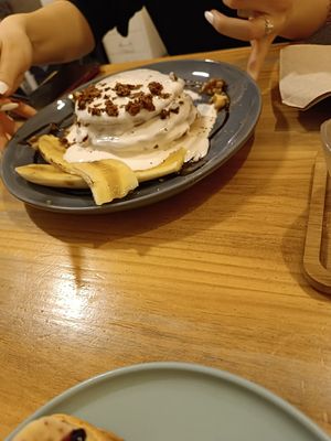  at Chillin' Cafe in Madrid