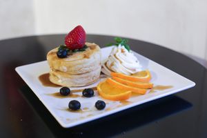 Pancake with fruits!!! at Chillin' Cafe in Madrid