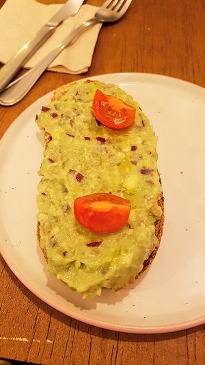 Avocado toast at Chillin' Cafe in Madrid