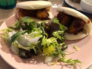 Tofu nuggets and bbq sauce bao at Chillin' Cafe in Madrid