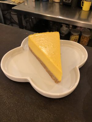Mango Cheesecake  at Chillin' Cafe in Madrid