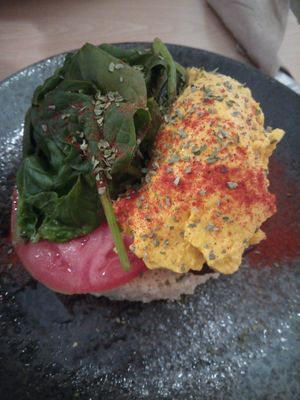 Breakfast on Chilling Café :) at Chillin' Cafe in Madrid