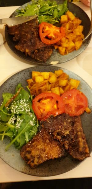 Daily menu was super tasty at Chillin' Cafe in Madrid