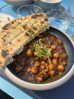 Chickpea dopiaza and pitta  at Maray - Bold St in Liverpool