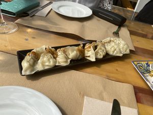 Gyozas de verduras at El Manglar in Oviedo