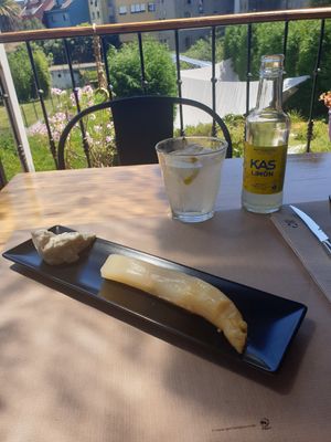 The Menu of the day - Asparagus at El Manglar in Oviedo