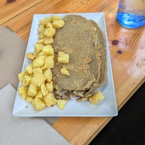  at El Manglar in Oviedo