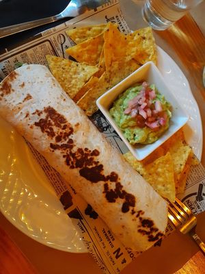 Durum de seitan delicioso at El Manglar in Oviedo