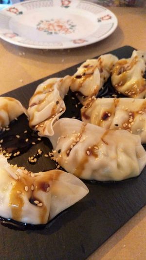 Gyozas vegetales at El Manglar in Oviedo