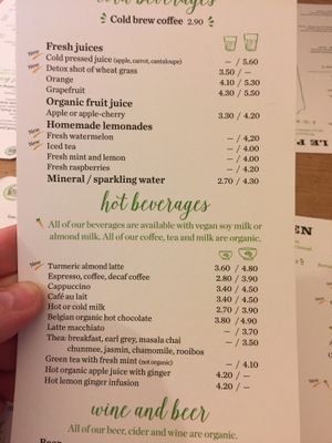 latte at Le Pain Quotidien in Mons