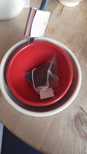 Breakfast tea at Le Pain Quotidien - Kievitplein in Antwerpen