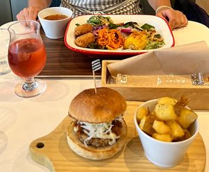   at Fluunt KOFU in Kofu