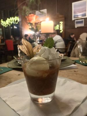 Eis at Strandhalle in Binz