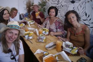 VIDA VEGAN BISTRO CUSCO - PERÚ at Vida Vegan Bistro in Cusco