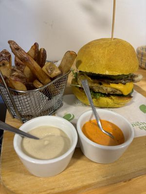 Hamburguesa   at Vida Vegan Bistro in Cusco