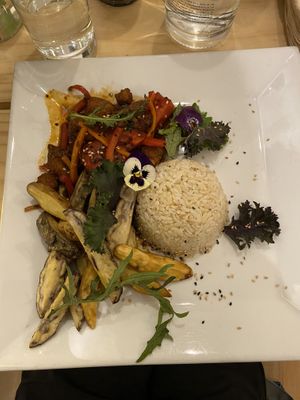 Salteado criollo de carne  at Vida Vegan Bistro in Cusco