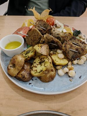 Seitan and potatoes at Vida Vegan Bistro in Cusco